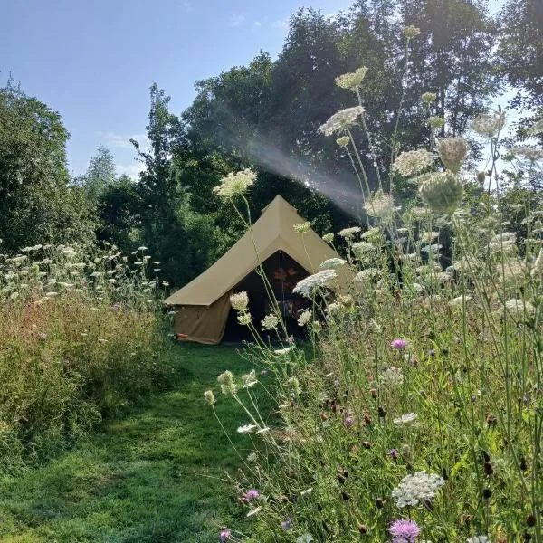 Natuurglamping 't Wijland, hotel a Maarkedal