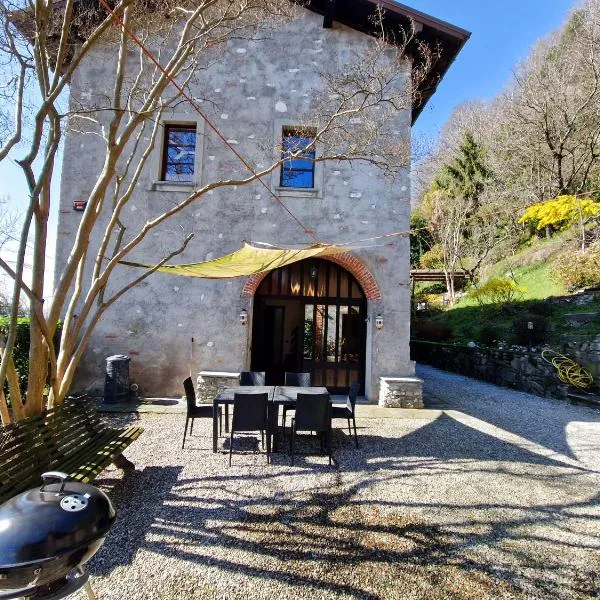 The Gulf Sailor's Cottage - Lago Maggiore, hotel Monvalléban