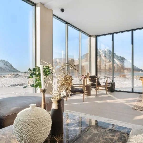 Lyngværet에 위치한 호텔 Lyngvær Sunset Lodge - Jacuzzi & Sauna - No 20