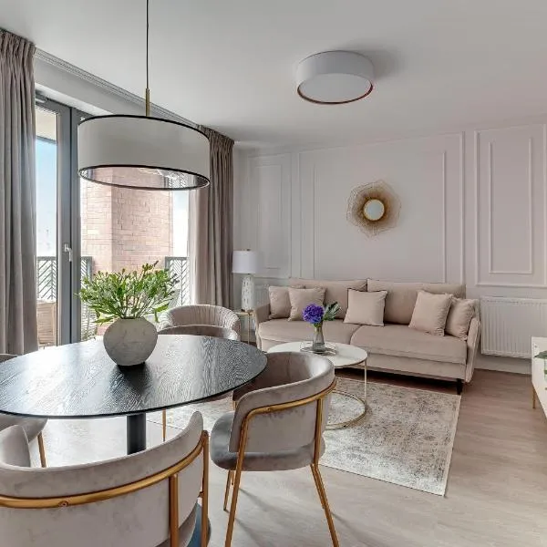 Magic Gdańsk Old Town Apartments with Parking by Lion Apartments, hotel in Gdańsk