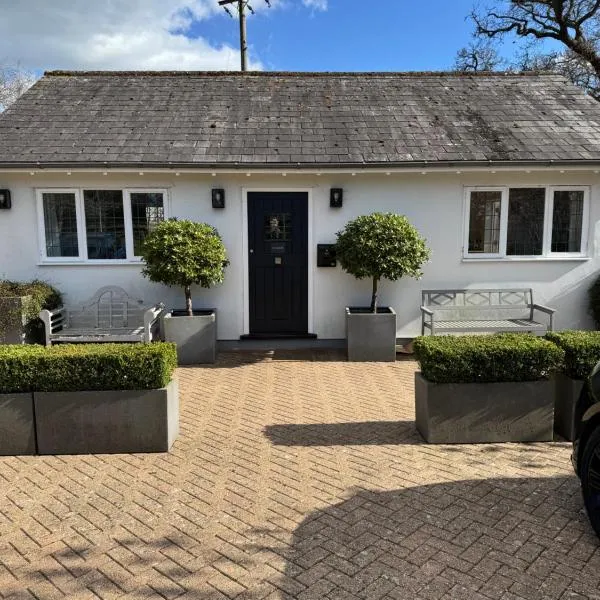 Manor Bank Cottage Self Catering, hotel in Beaulieu