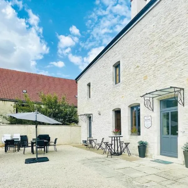 Mesnil Montrivaut, hotel em Viévigne