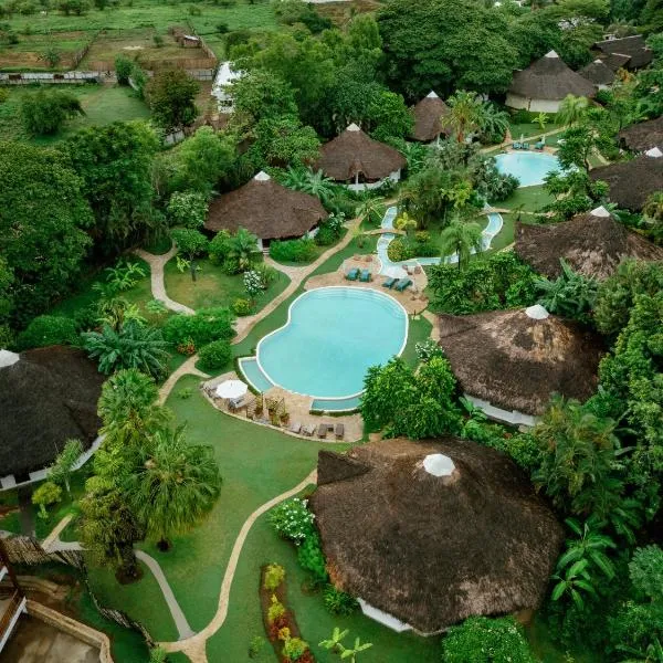 Loharano Lodge, hotel v destinaci Ambaro