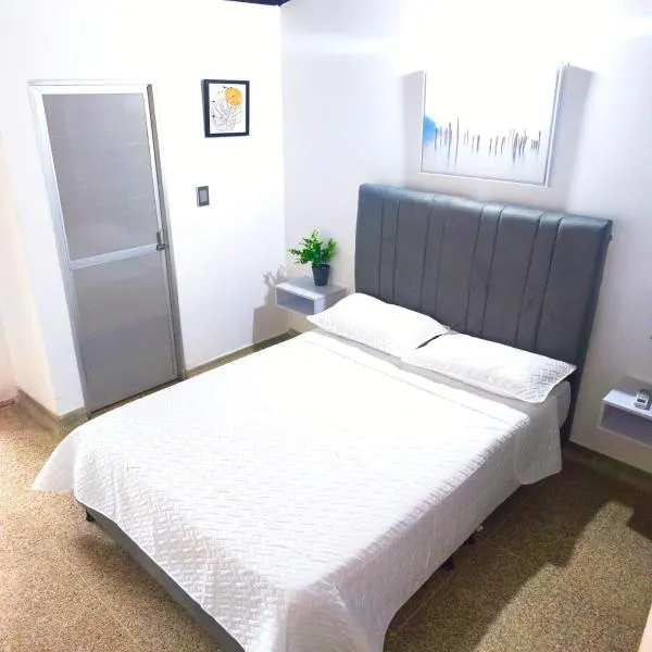 Habitación Premium al lado del CC San Silvestre, hotel in Barrancabermeja