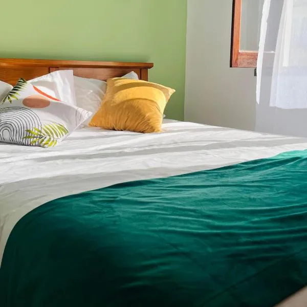 Pensão Manalvo, hotel v destinaci Caxarias