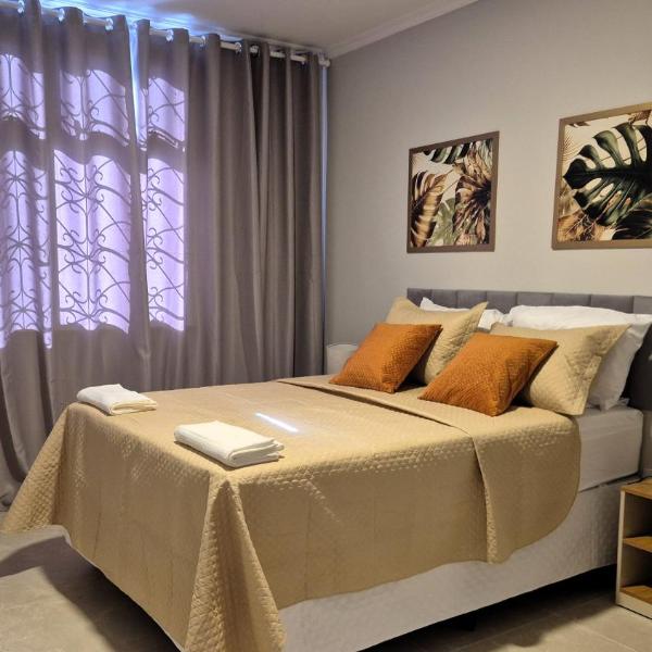 Apartamento incrível a passos da praia de Itapuã - Foto 2