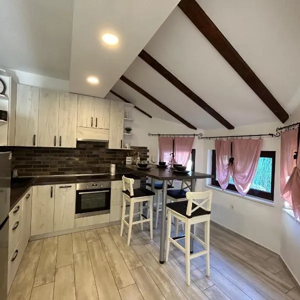 Apartman Lida, hotel in Marčelji