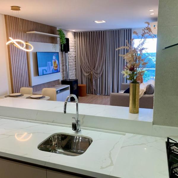 Apartamento NOVO - COBERTURA- Apenas 2 Quadras e meia da Catedral de Pedra - Foto 3