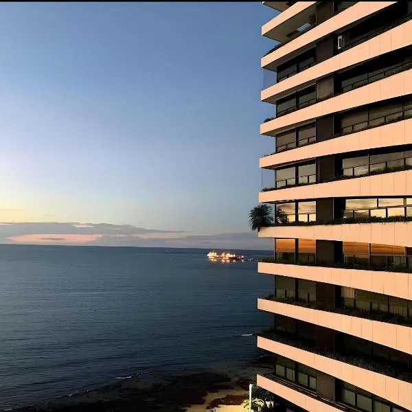 Flat Particular em Blue Tree Towers Beira Mar Fortaleza、フォルタレザのホテル