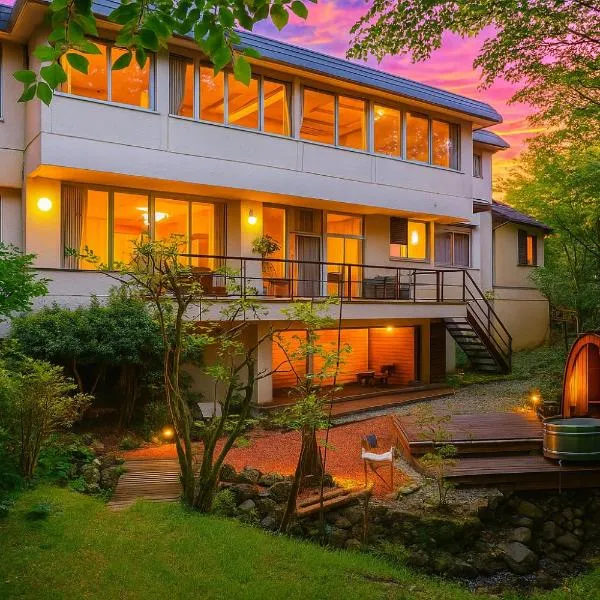 koti hakone（コティ箱根）, hotel v destinaci Hakone