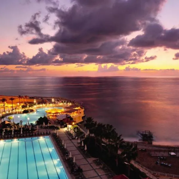 Mövenpick Hotel Beirut, hotel v destinaci Bejrút