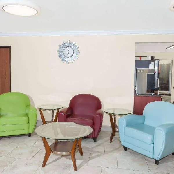 Days Inn by Wyndham Springfield, hotel in Springfield