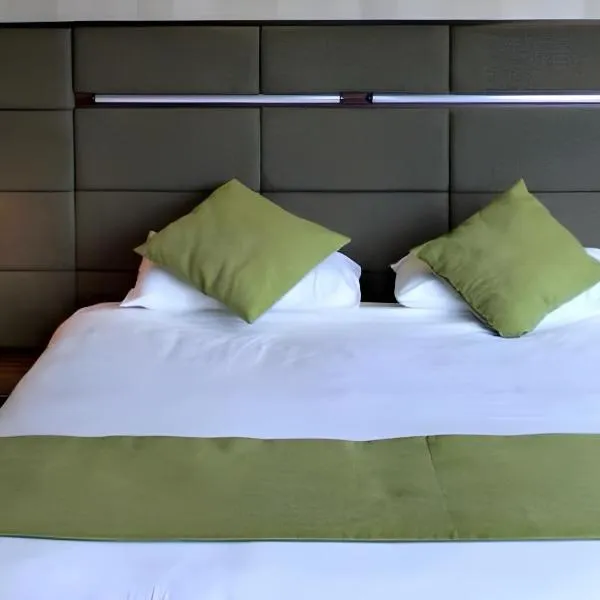 Prestige Luxury Abu Dhabi, hotel em Abu Dhabi