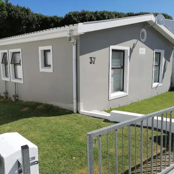 Pearly Beach Cottage, ξενοδοχείο σε Pearly Beach