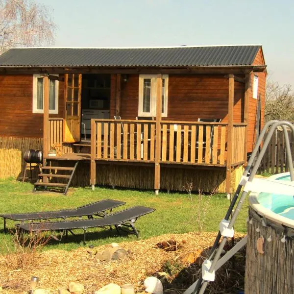 Maringotka Matylda, hotel v destinaci Libčeves