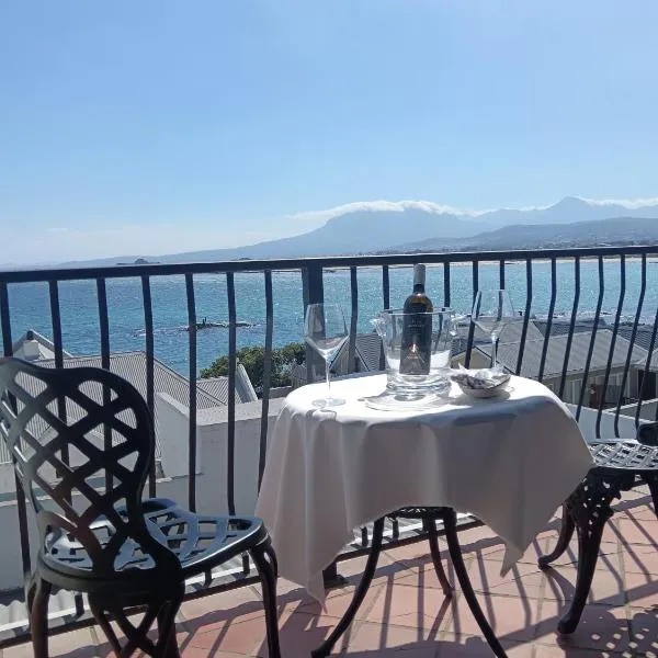 Berg en Zee Guesthouse, hotel a Gordonʼs Bay