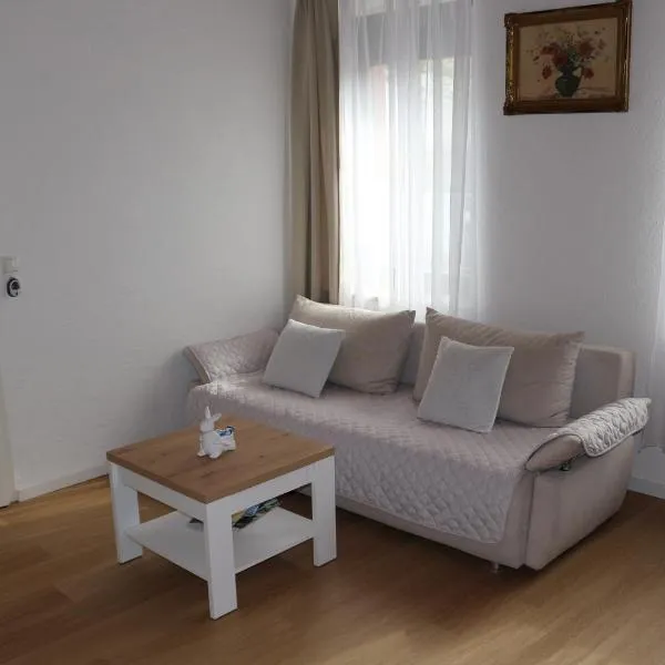 Ferienwohnung Maria! Respektvoller Umgang, hotel v destinaci Bad Dürkheim