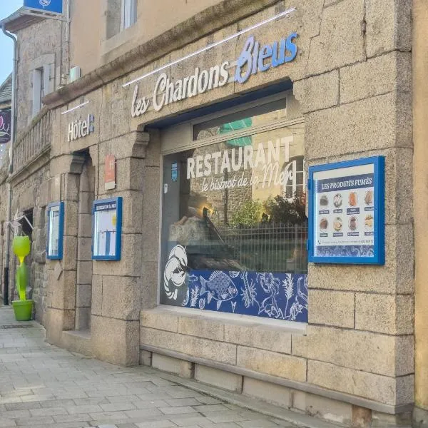 Logis Hôtel Les Chardons Bleus RESTAURANT LE BISTROT DE LA MER – hotel w mieście Roscoff