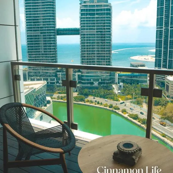Azure Casa at Cinnamon Life Residence, Hotel in Colombo