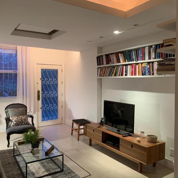 Linda casa em condominio