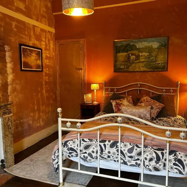 Les Contes, hotel v destinaci Fougax-et-Barrineuf