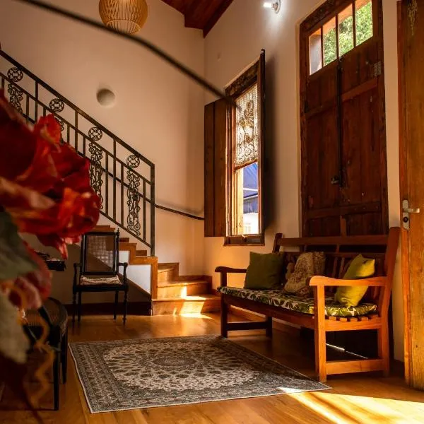 Pousada Casa da Praça, hotel in São José do Barreiro