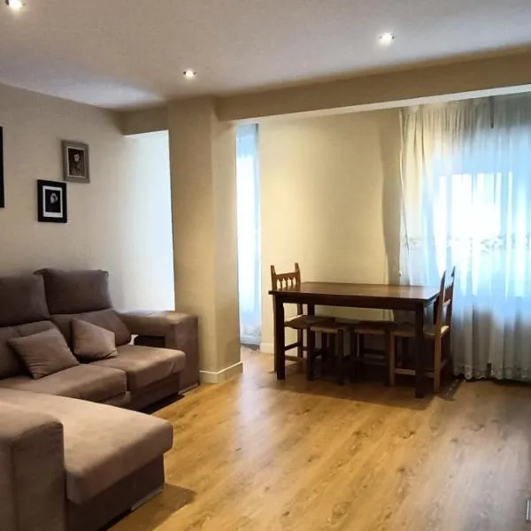 Casa Laura，位于桑坦德的酒店