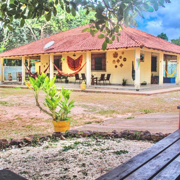 Lavi Hostel