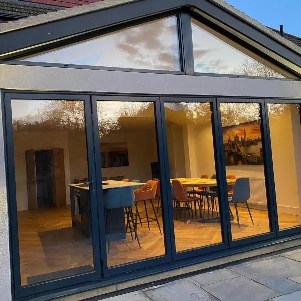 Serene Stays, hotel in Coulsdon