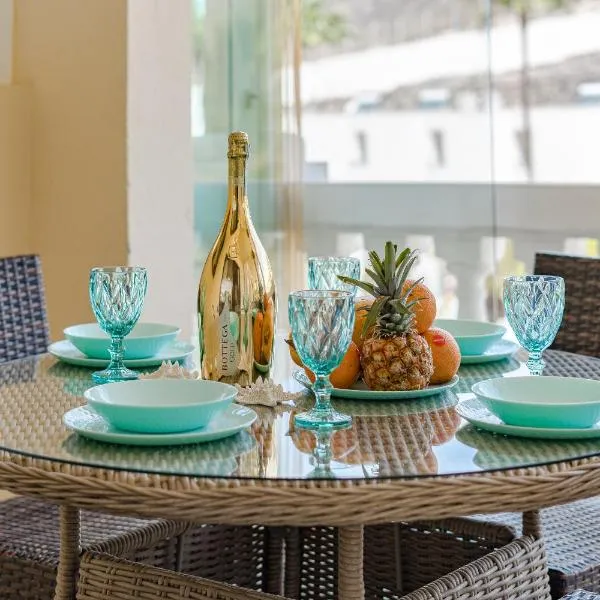 Ocean Terrace Apartment, hotel v destinaci Los Cristianos