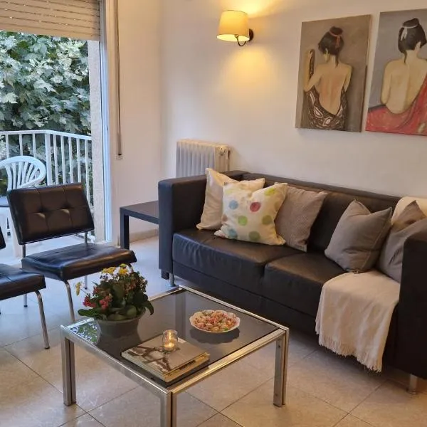 Apartamento a un paso de la playa、サン・フェリウ・デ・ギホルスのホテル