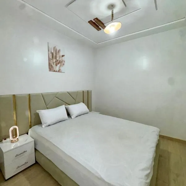 Appartement moderne & calme proche plage Saïdia, hotel v destinaci Saïdia