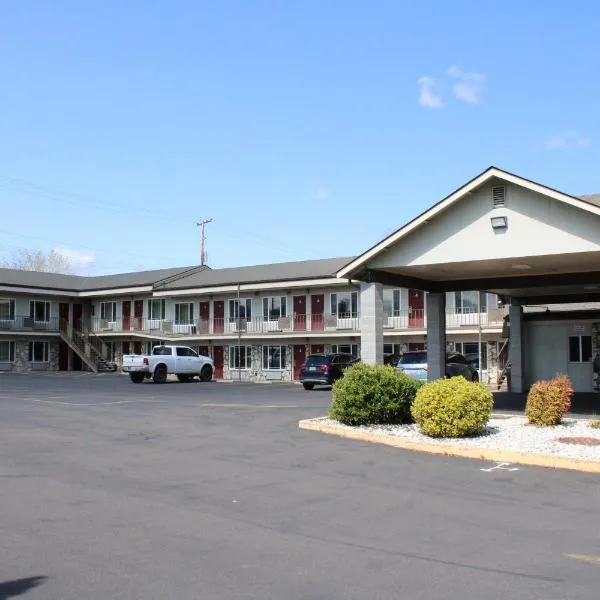 Pine Tree inn, hotel v destinaci Medford