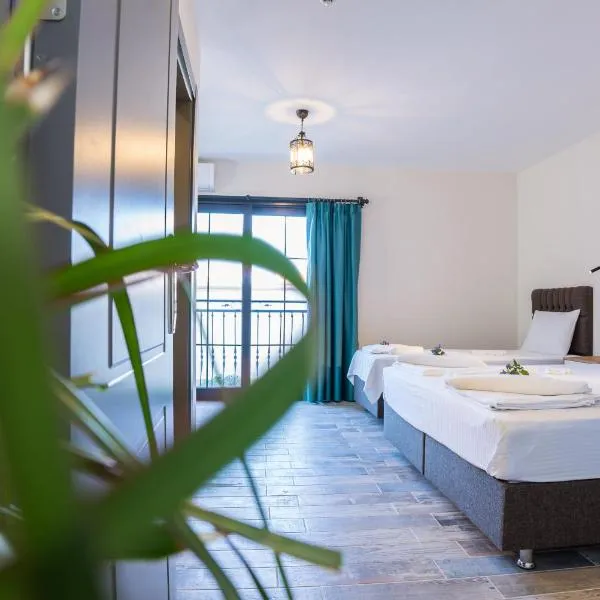 JULİETOTEL, hotel ad Alaçatı
