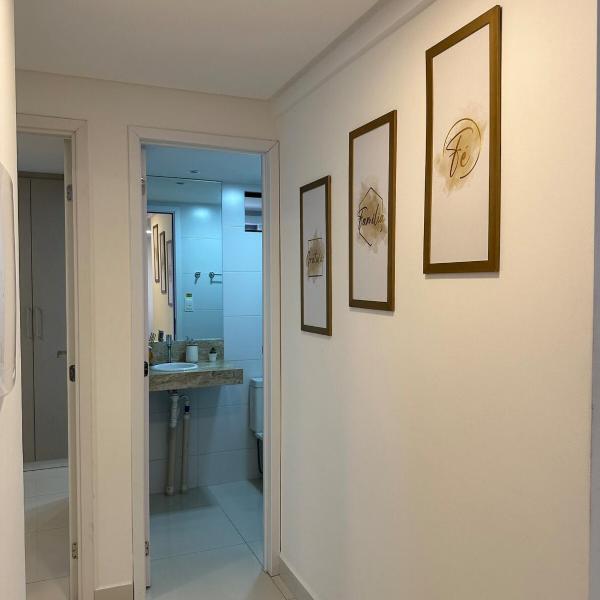 Apartamento 2 quartos na melhor localização, com piscina, próximo a praia - Foto 3