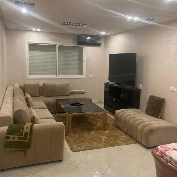 APPARTEMENT DE LUXE MEUBLE CENTRE VILLE KENITRA, hotel v destinaci Kenitra