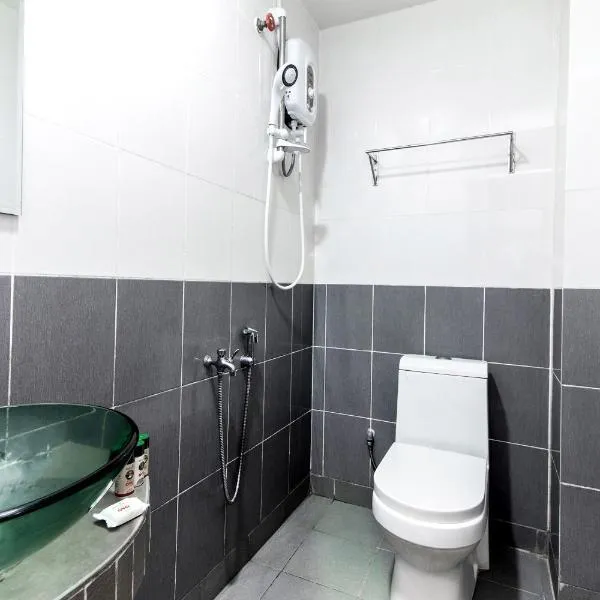 Super OYO 258 Hotel SMC Alam Avenue, hotel em Shah Alam