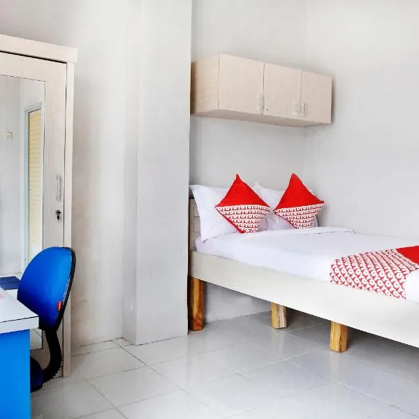 OYO 120 GP Residence, hotel v destinaci Kampung Sawah