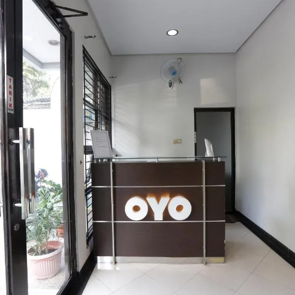 Hotel O Cempaka Place Homestay, hotel di Jakarta