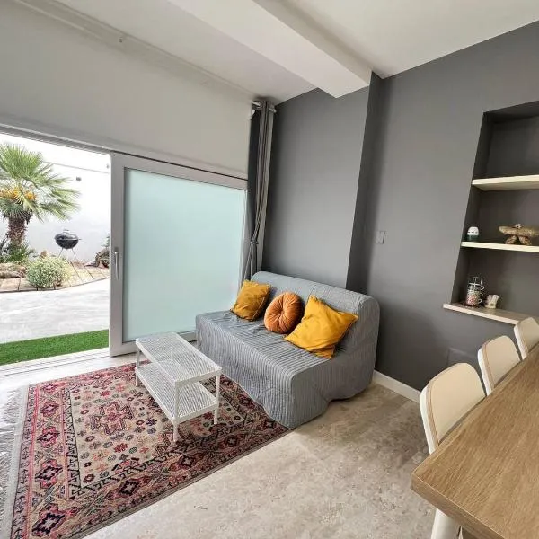 Luxury Pisu Apartments, hotel Quartucciuban