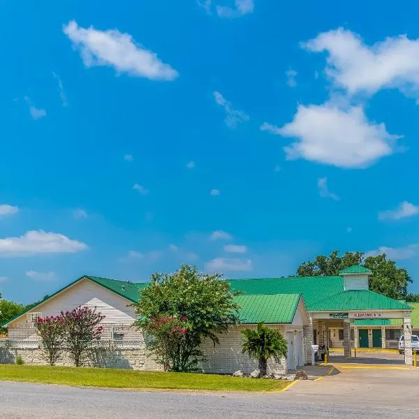 OYO Hotel Yoakum West, hotel en Yoakum