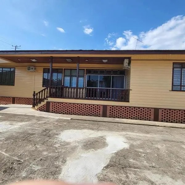 Queen Homestay, hotel in Tawau