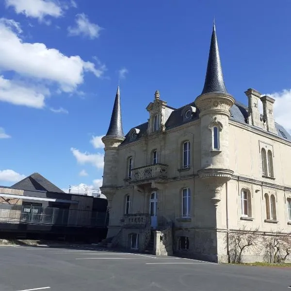 Les Tourelles - Chalets & Chambres en Bord de Mer, khách sạn ở Asnelles