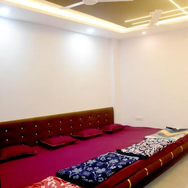 Devansh Homestay, Hotel in Ujjain