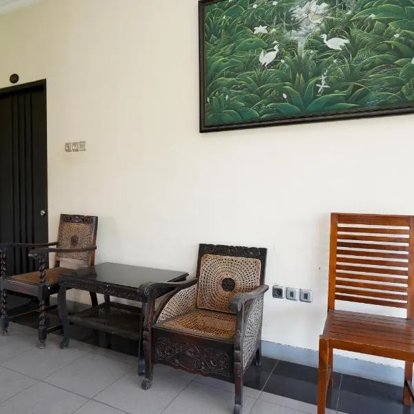 Capital O 1430 Hotel Ratna Syariah, hotel a Probolinggo