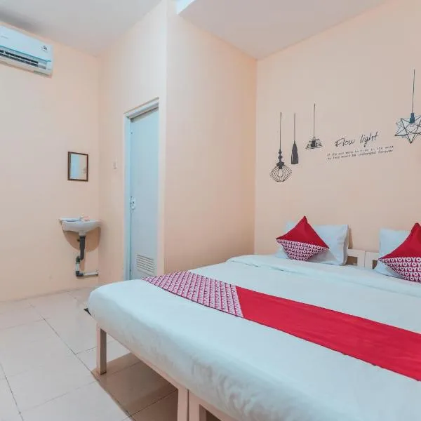 Super OYO 2034 Eden Guest House, hotell i Depok
