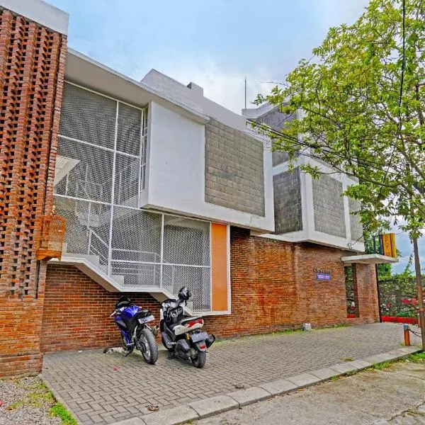 Super OYO 2190 Alamanda 7 Syariah, hotel v destinaci Bandung