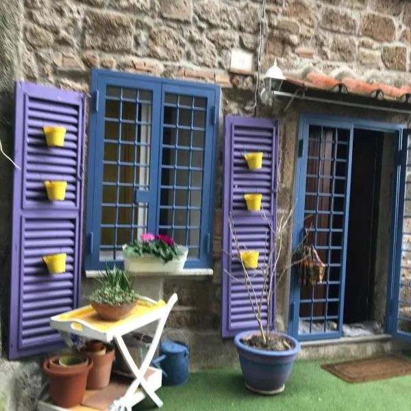 I Colori nel Castello, hotel in Capranica