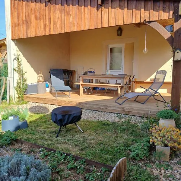 Le p'tit chez nous au Galajou, Hotel in Carsac-Aillac