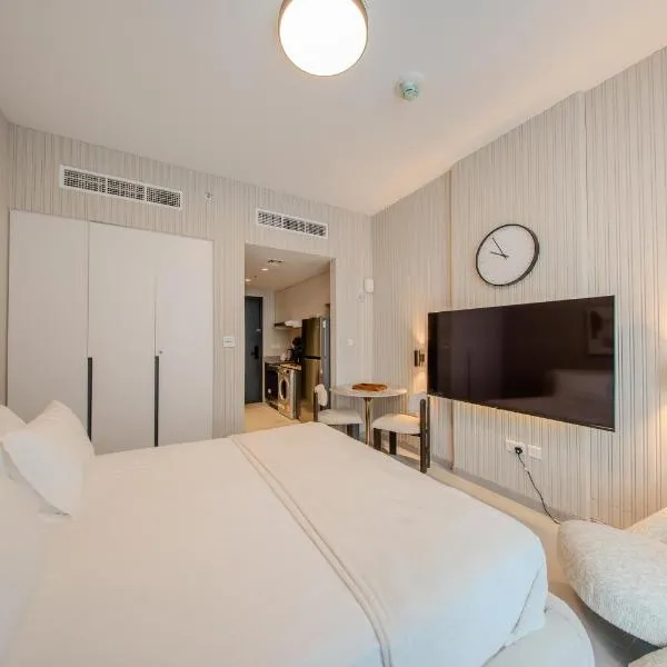 The AlJada Studio by Blue Cloud Holidays, hotel a Sharjah